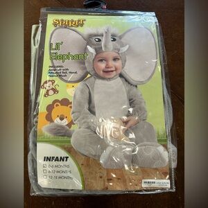 Infant Elephant Costume, Size 0-6M, Pre-owned in EXCELLENT LIKE NEW CONDITION